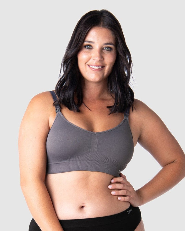 Experience the Unmatched Uplift as Olivia Showcases My Necessity Wirefree Maternity and Nursing Bra. Seamfree, Wirefree, and equipped with Traditional Plastic Nursing Clips in the Gorgeous New Color Slate – Perfect for Sleep, Ultimate Comfort, and a Must-Have for Your Hospital Bag