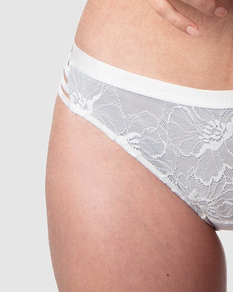 HOTMILK US TRUE LUXE WHITE MATERNITY BIKINI BRIEF MATCH WITH HOTMILK TRUE LUXE WHITE NURSING MATERNITY BRA WITH FLEXI UNDERWIRE